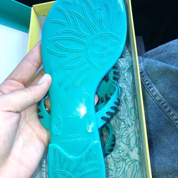 JACK ROGER JELLY FLIP FLOPS! WORN ONCE - Picture 2 of 3